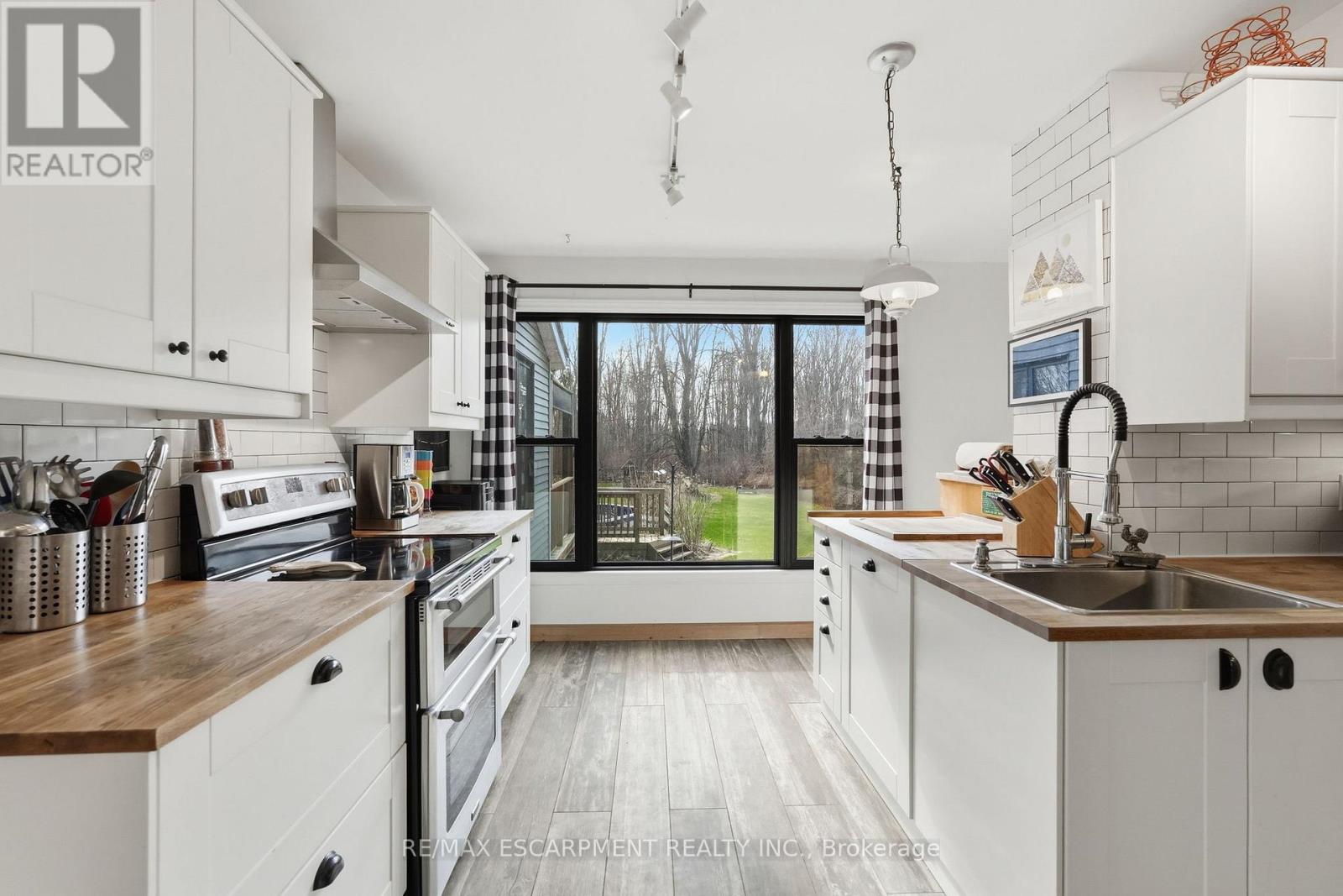 222 Concession 11 E, Hamilton, Ontario  L8B 1H8 - Photo 19 - X13049534