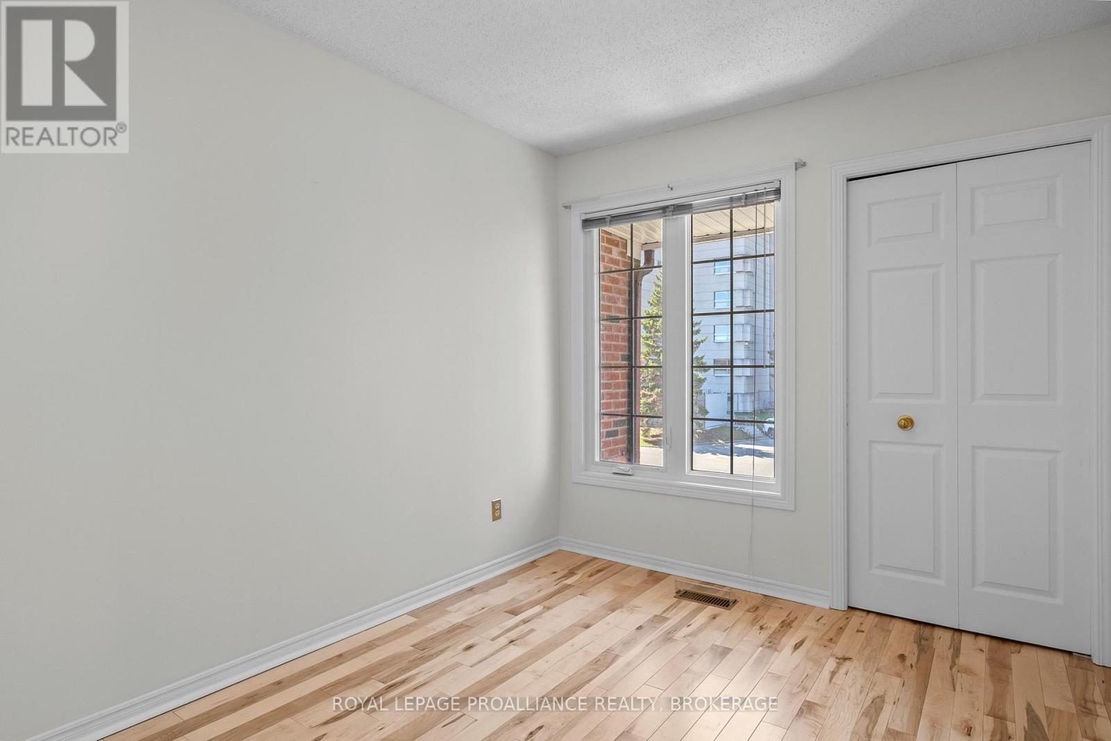 66 - 1 Place D'armes, Kingston, Ontario  K7K 6S4 - Photo 25 - X12758864