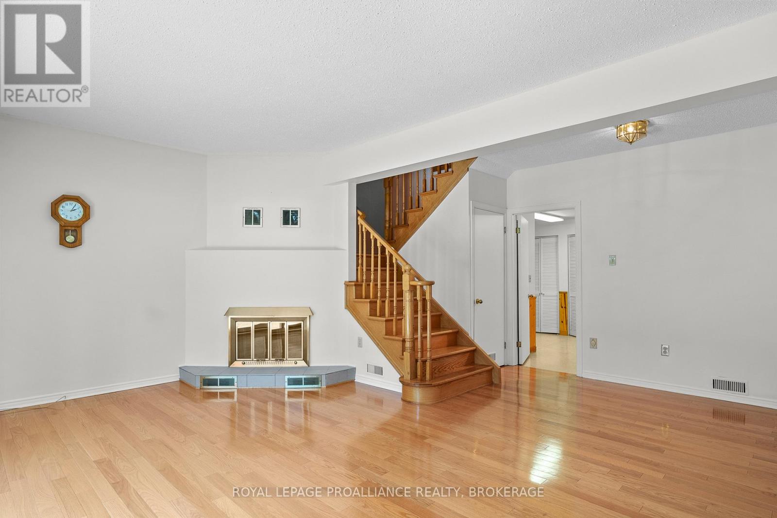 66 - 1 Place D'armes, Kingston, Ontario  K7K 6S4 - Photo 27 - X12758864