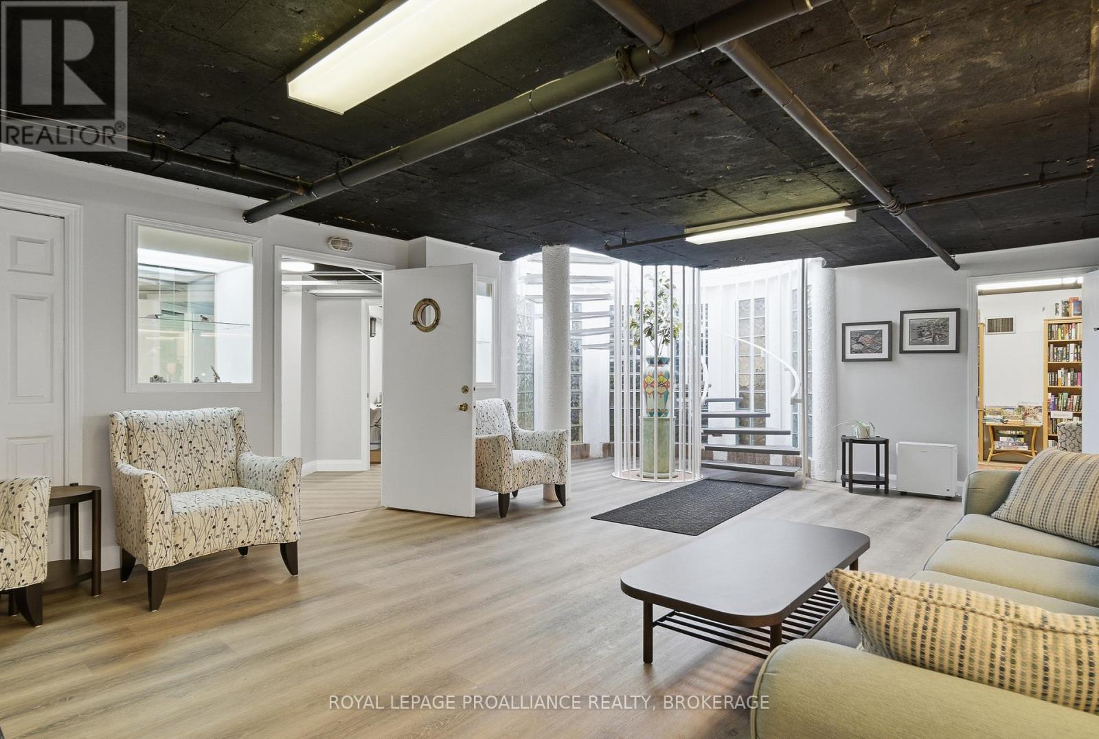 66 - 1 Place D'armes, Kingston, Ontario  K7K 6S4 - Photo 29 - X12758864