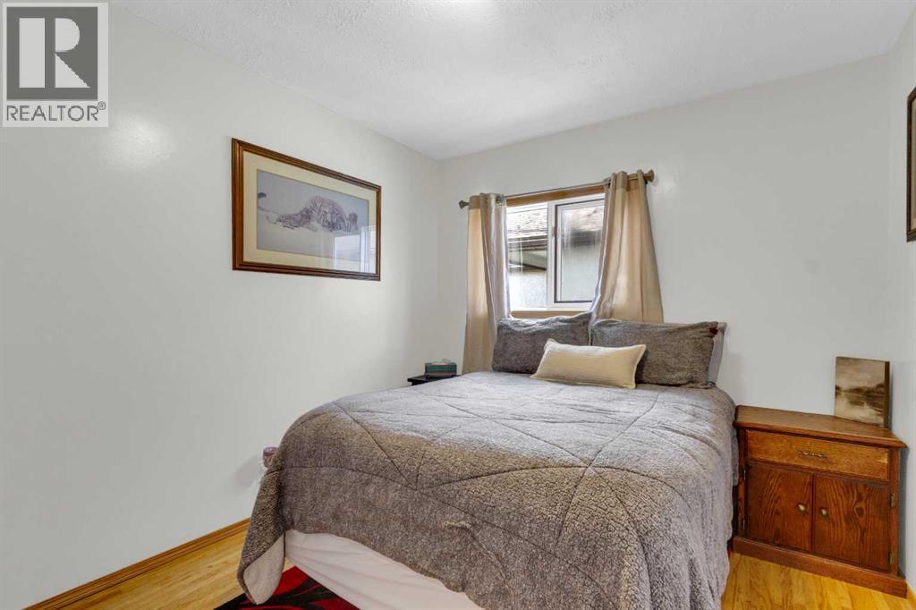 305 3 Street S, Vulcan, Alberta  T0L 2B0 - Photo 21 - A2305501
