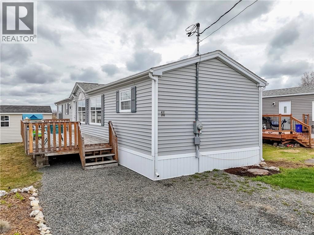 <h3>$177,900</h3><p>14 Black Duck, Lincoln, New Brunswick</p>