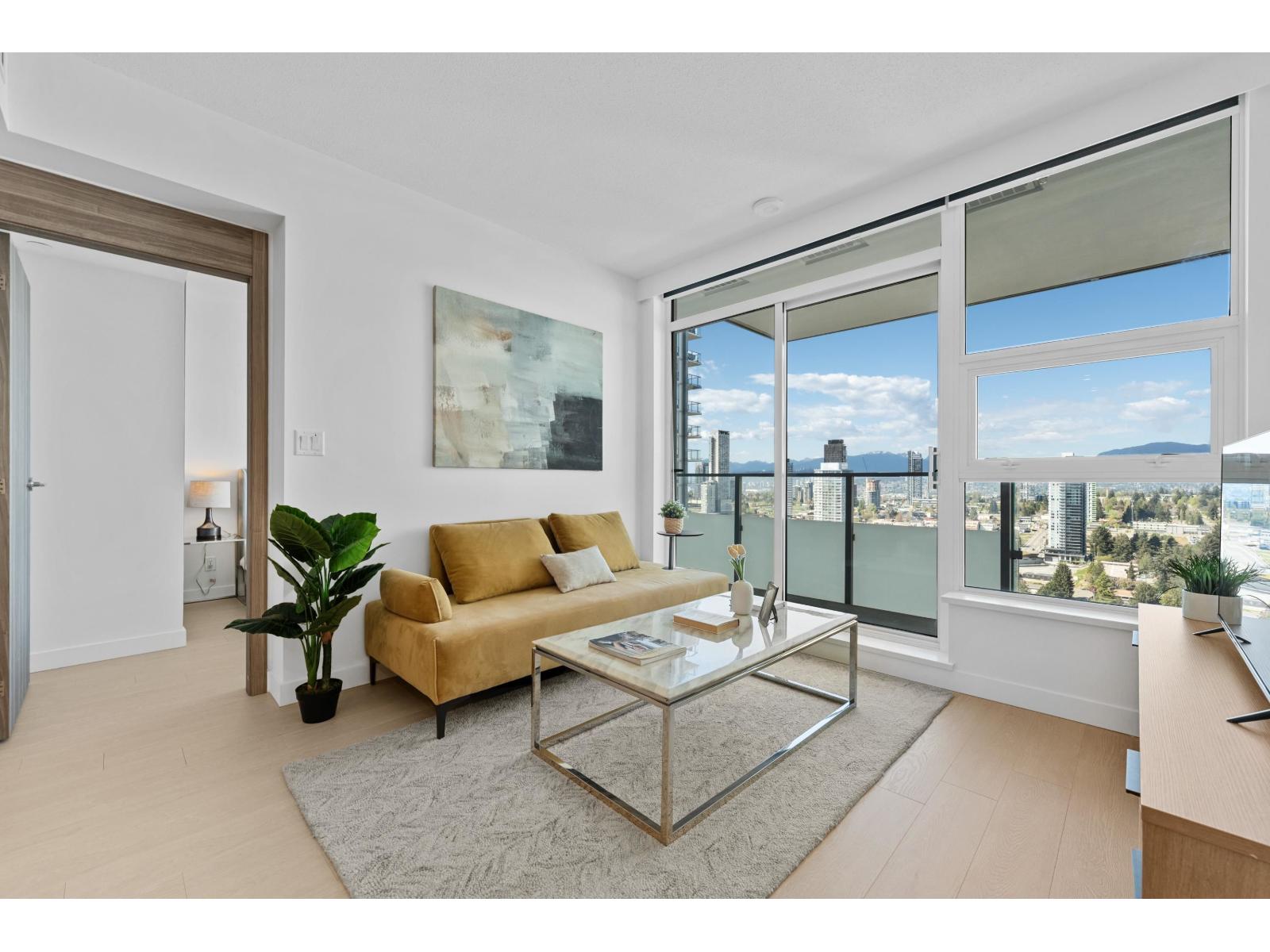 2910 13768 100 Avenue, Surrey, British Columbia  V3T 0V2 - Photo 3 - R3116176