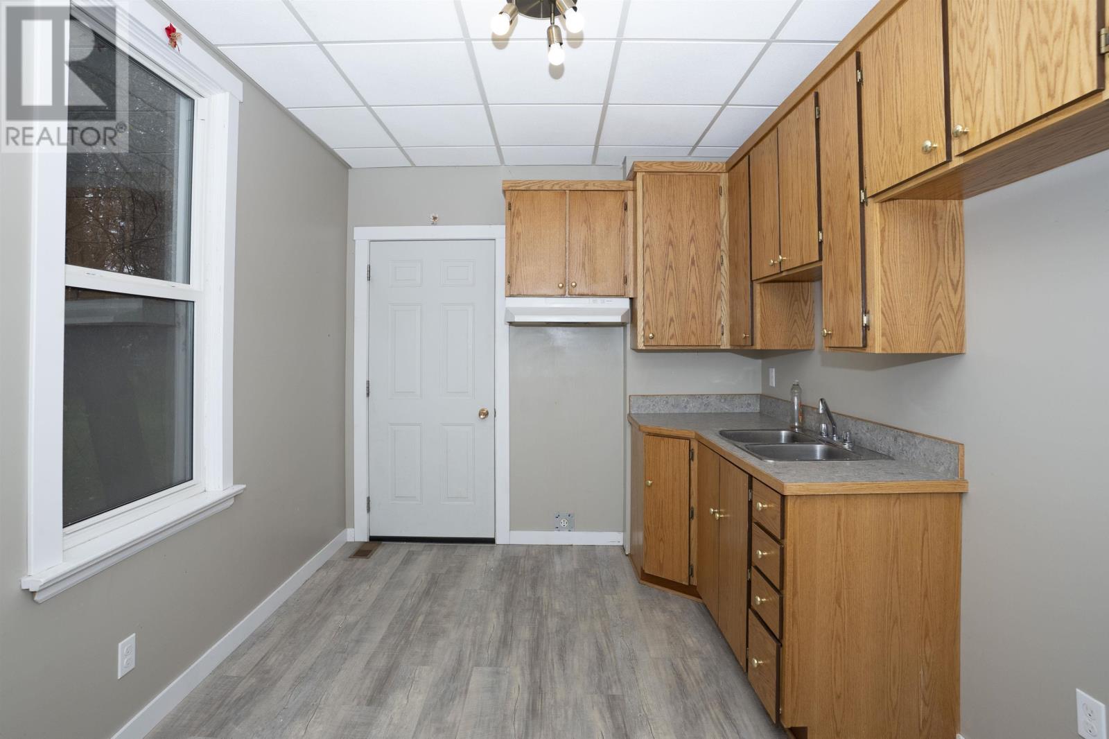 447 Vickers St N, Thunder Bay, Ontario  P7C 4B4 - Photo 13 - TB2600365