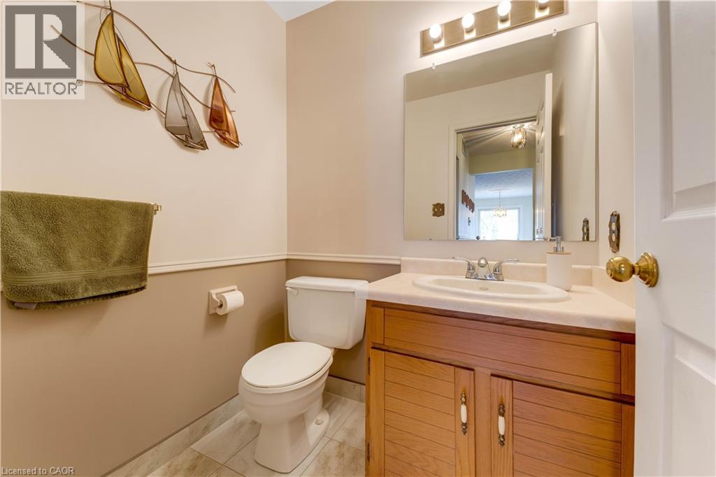 11 Darlington Place, Kitchener, Ontario  N2A 3M3 - Photo 5 - 40818883