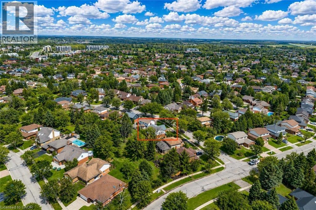 11 Darlington Place, Kitchener, Ontario  N2A 3M3 - Photo 45 - 40818883