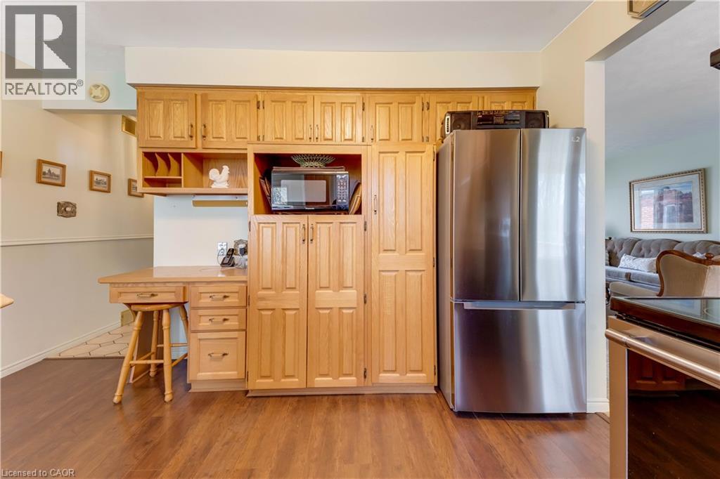 11 Darlington Place, Kitchener, Ontario  N2A 3M3 - Photo 12 - 40818883