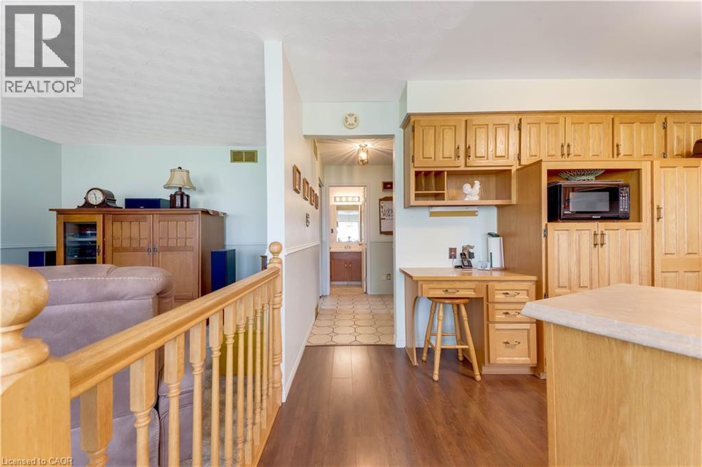 11 Darlington Place, Kitchener, Ontario  N2A 3M3 - Photo 15 - 40818883