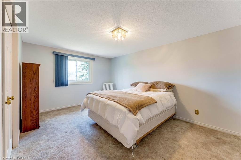 11 Darlington Place, Kitchener, Ontario  N2A 3M3 - Photo 24 - 40818883