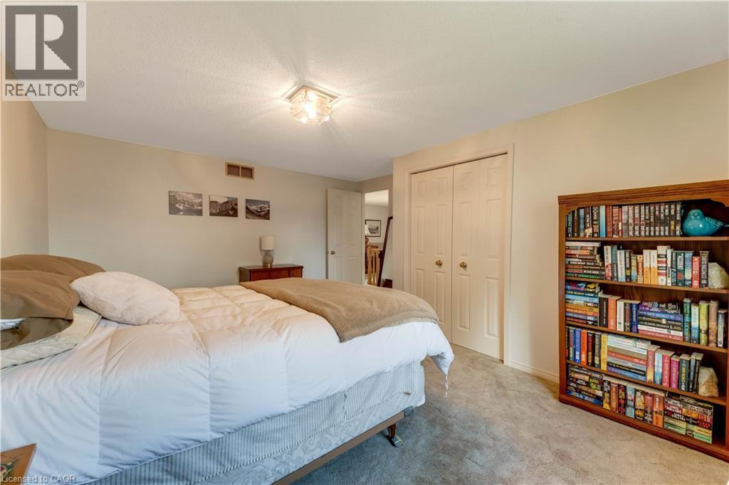 11 Darlington Place, Kitchener, Ontario  N2A 3M3 - Photo 26 - 40818883