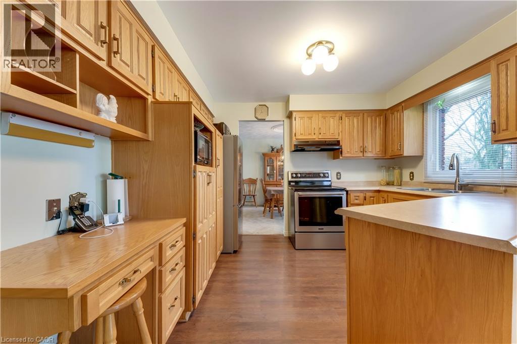 11 Darlington Place, Kitchener, Ontario  N2A 3M3 - Photo 21 - 40818883