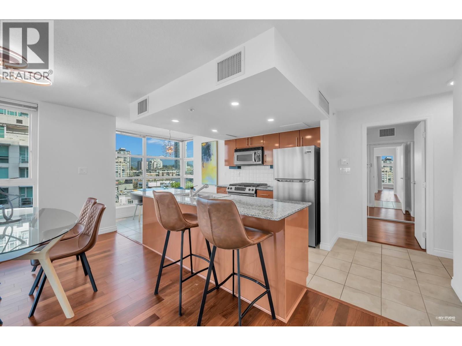 1206 188 E Esplanade, North Vancouver, British Columbia  V7L 4Y1 - Photo 14 - R3116155