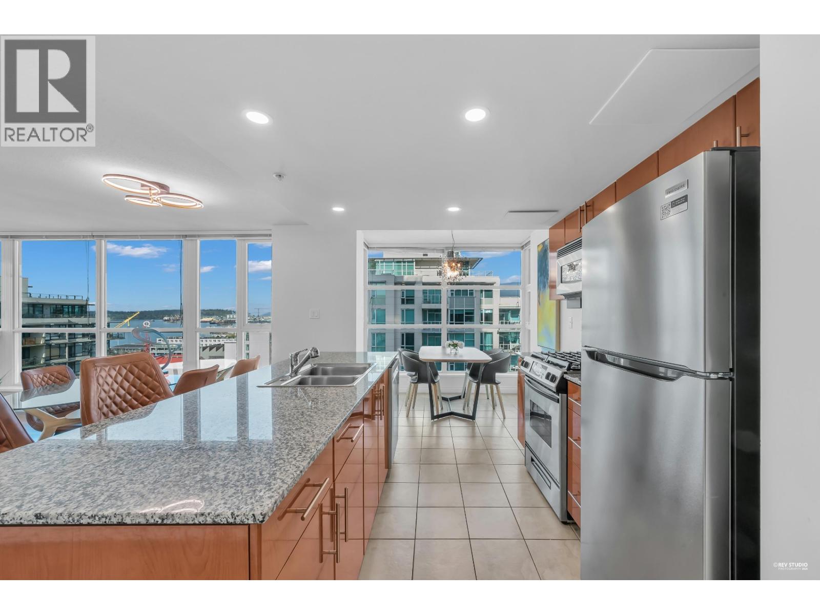 1206 188 E Esplanade, North Vancouver, British Columbia  V7L 4Y1 - Photo 15 - R3116155