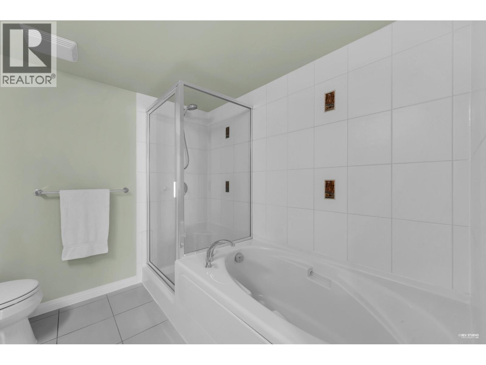 1206 188 E Esplanade, North Vancouver, British Columbia  V7L 4Y1 - Photo 24 - R3116155