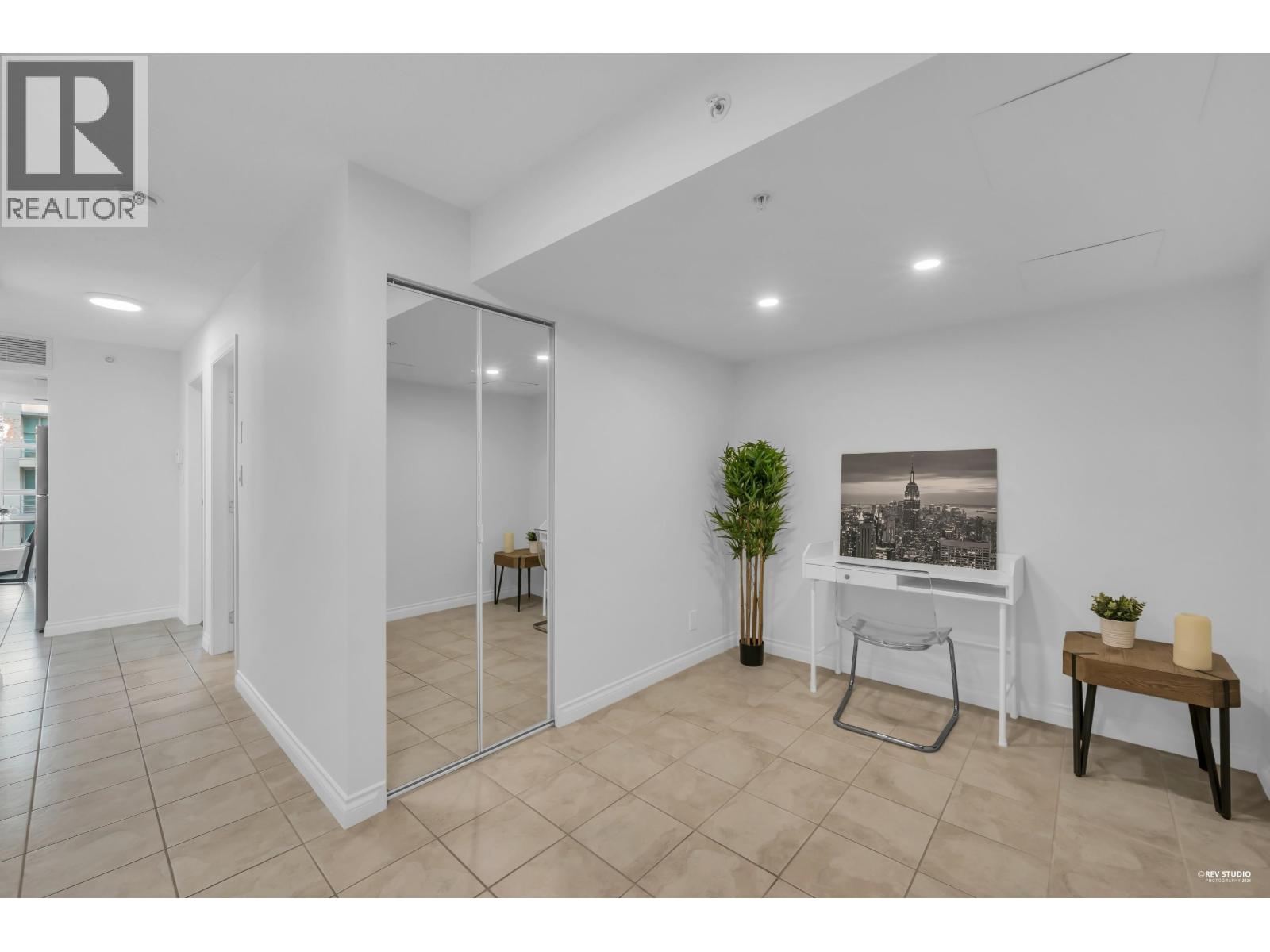 1206 188 E Esplanade, North Vancouver, British Columbia  V7L 4Y1 - Photo 26 - R3116155