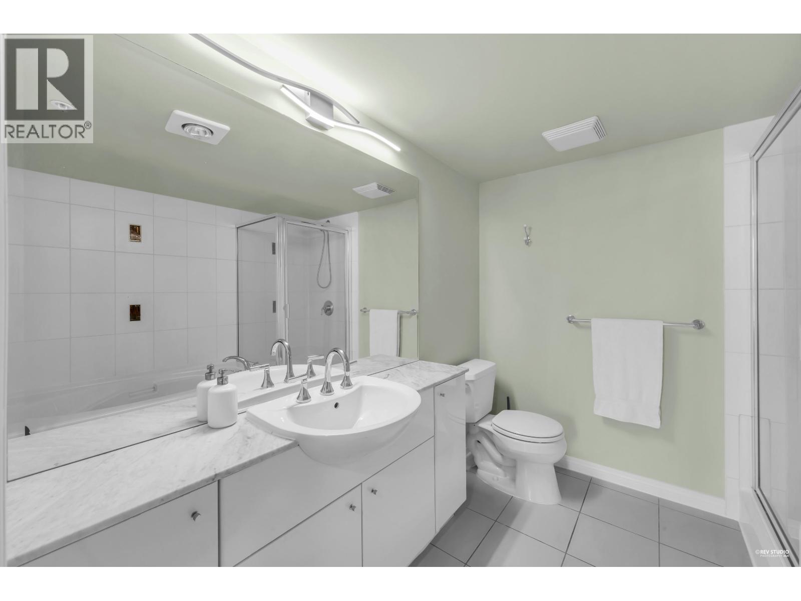 1206 188 E Esplanade, North Vancouver, British Columbia  V7L 4Y1 - Photo 23 - R3116155