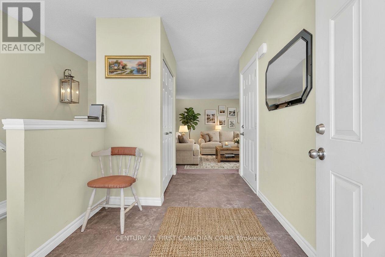 3191 Singleton Avenue, London South, Ontario  N6L 0B8 - Photo 7 - X13049594