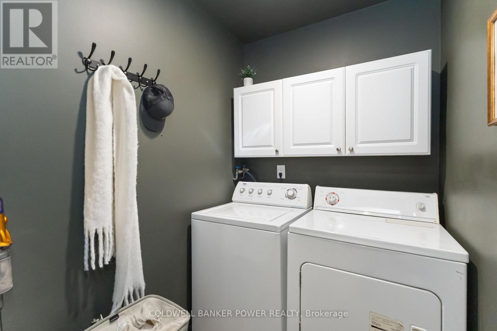 176 Canterbury Drive, Thames Centre (Dorchester), Ontario  N0L 1G3 - Photo 31 - X13049738