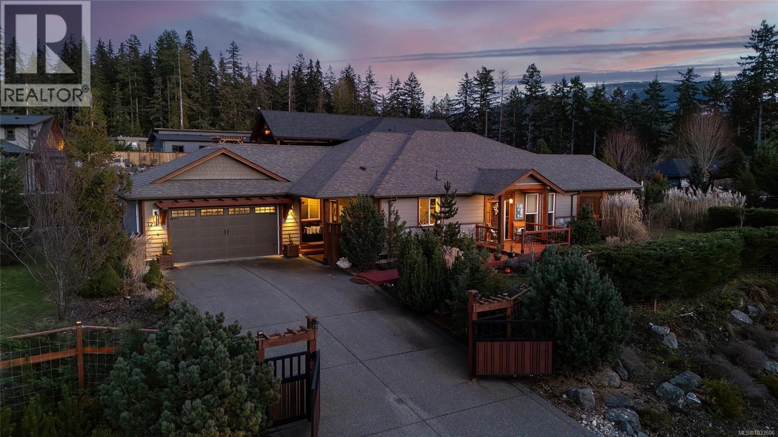 7284 Lakefront Dr, Lake Cowichan, British Columbia