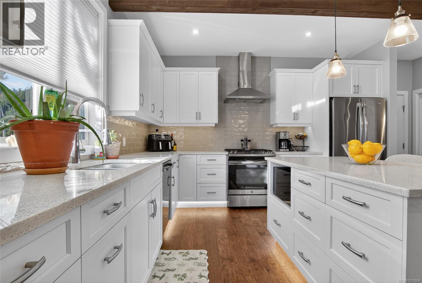 7284 Lakefront Dr, Lake Cowichan, British Columbia  V0R 2G1 - Photo 34 - 1033606