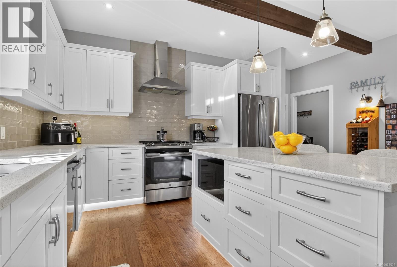 7284 Lakefront Dr, Lake Cowichan, British Columbia  V0R 2G1 - Photo 35 - 1033606