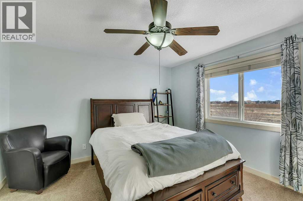 156 Bishop Crescent NW, Langdon, Alberta  T0J 1X2 - Photo 16 - A2293097