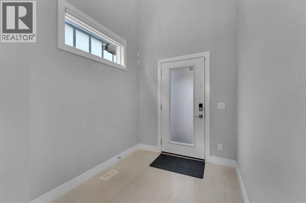 81 Carringvue Manor Nw, Calgary, Alberta  T3P 1L7 - Photo 13 - A2296085