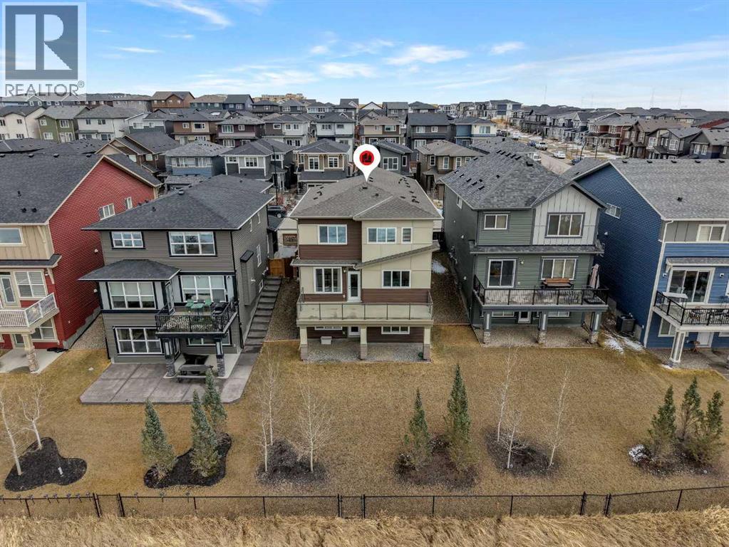 81 Carringvue Manor Nw, Calgary, Alberta  T3P 1L7 - Photo 2 - A2296085