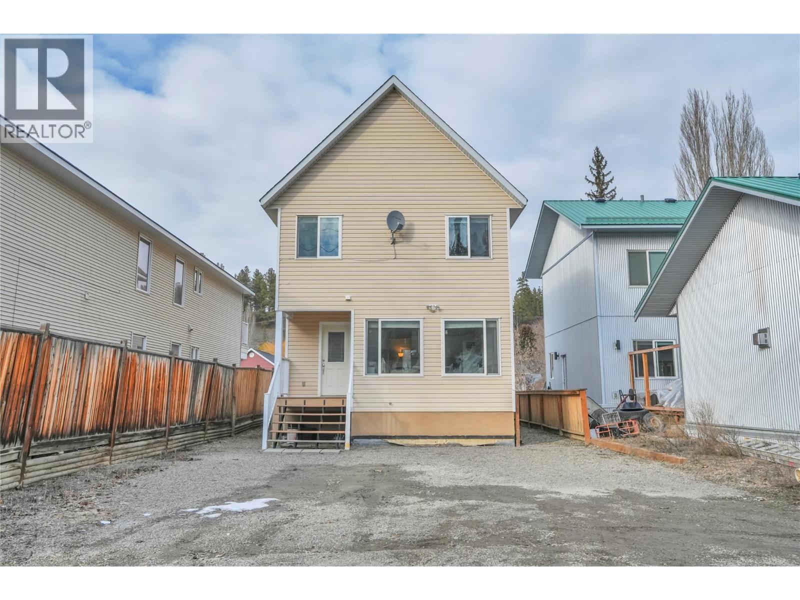 204 Angela Avenue, Princeton, British Columbia  V0X 1W0 - Photo 11 - 10376142