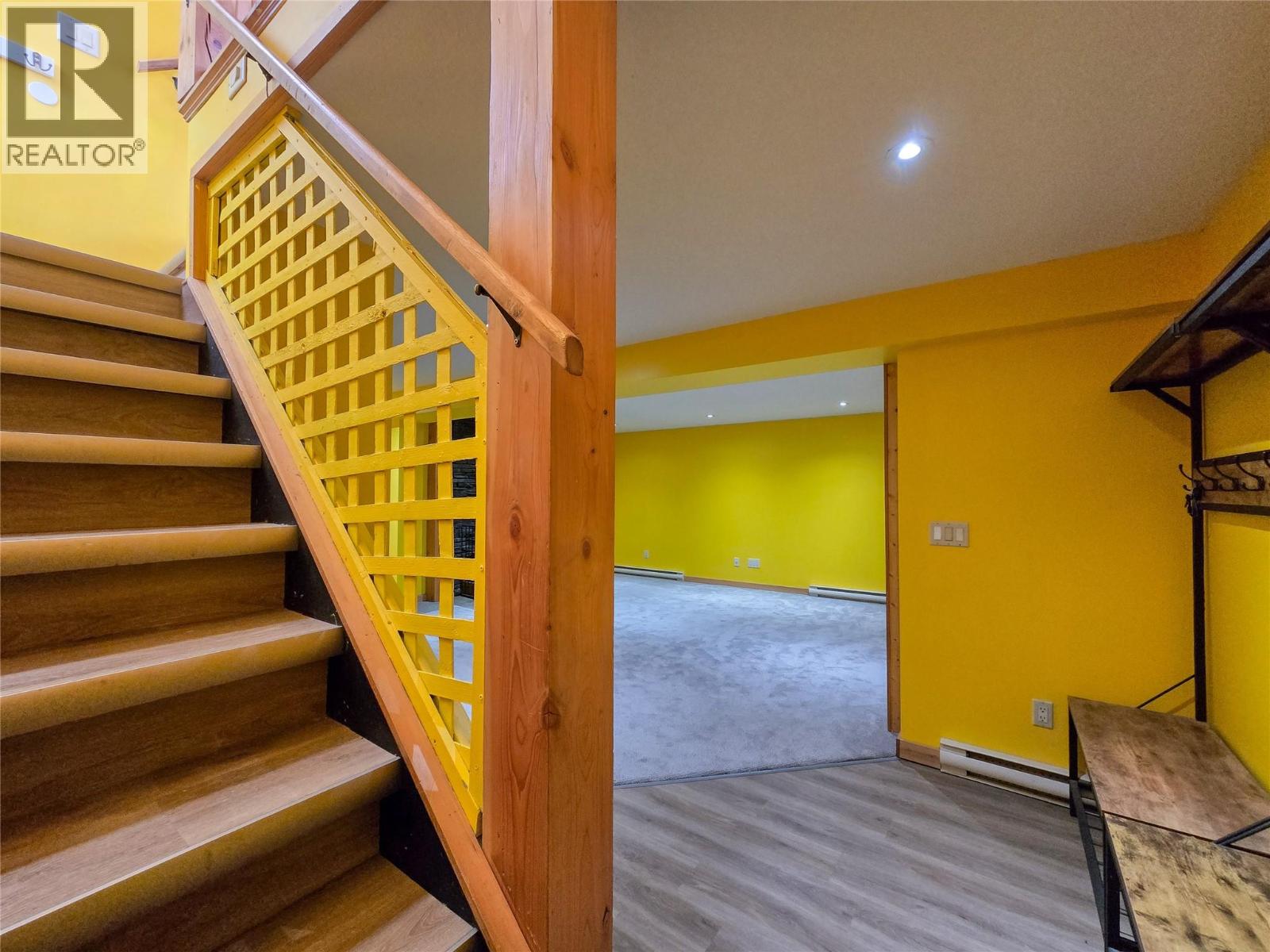 1502 10th Avenue, Invermere, British Columbia  v0a 1k0 - Photo 34 - 10382138