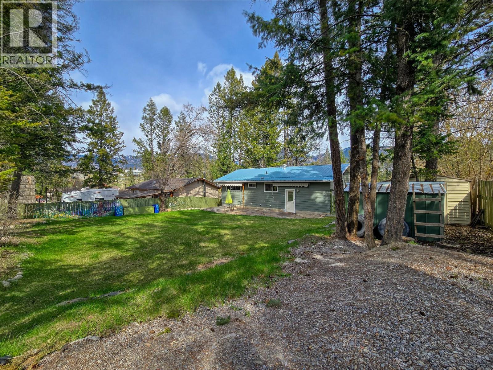 1502 10th Avenue, Invermere, British Columbia  v0a 1k0 - Photo 32 - 10382138