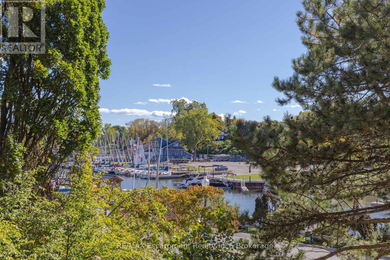 303 - 100 Lakeshore Road E, Oakville, Ontario  L6J 6M9 - Photo 20 - W13049720