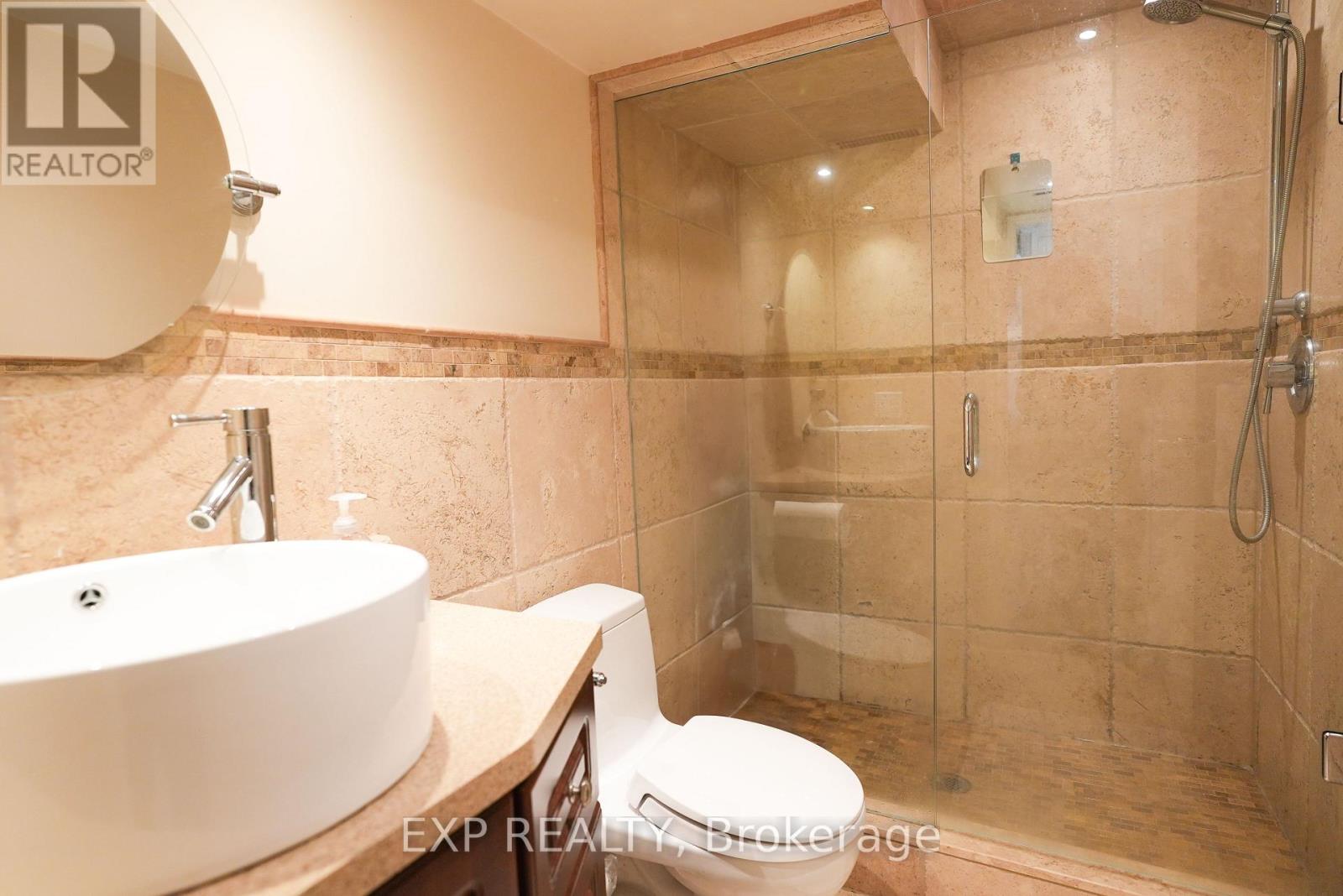 1266 Lakeview Drive, Oakville, Ontario  L6H 2M8 - Photo 32 - W13048806