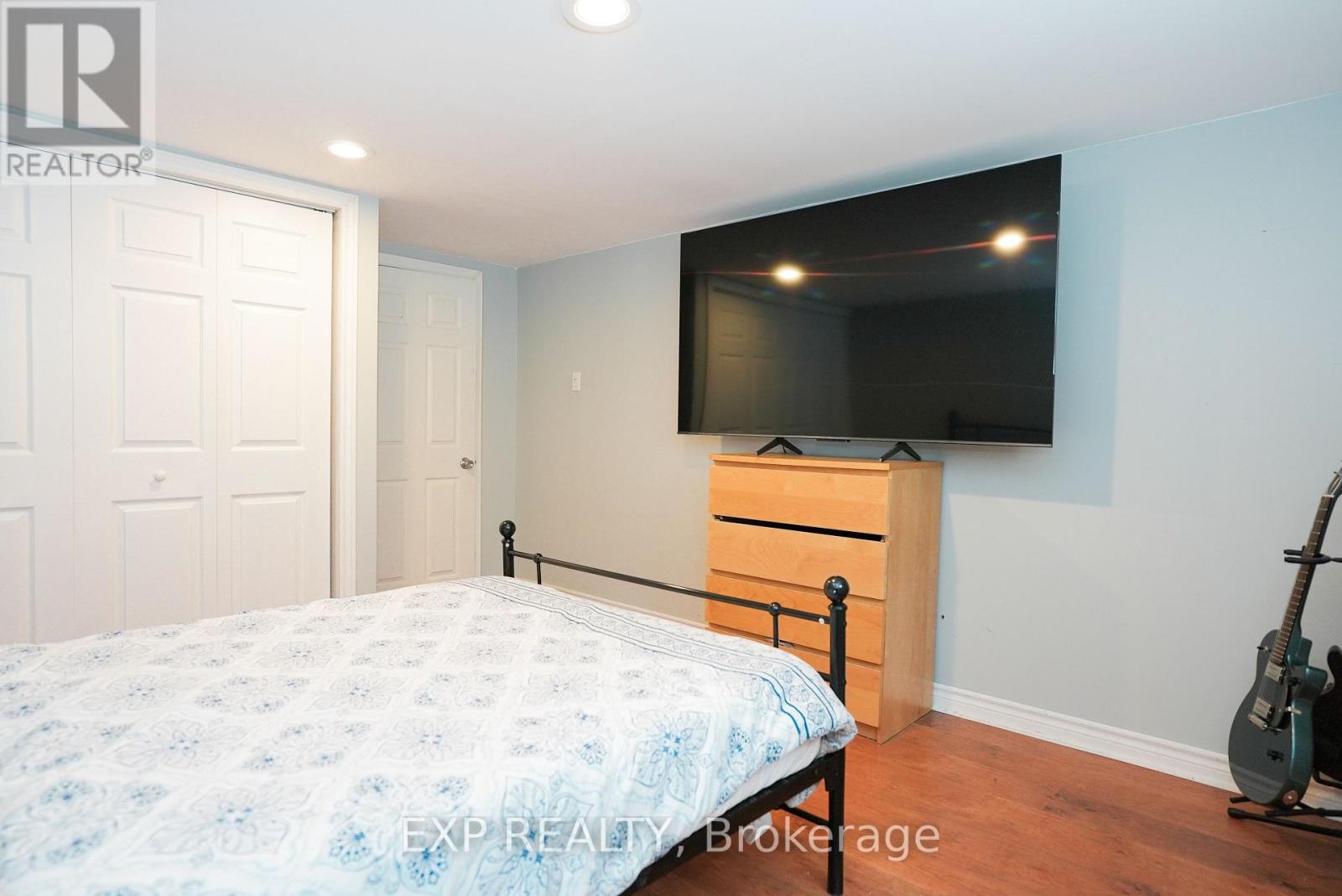 1266 Lakeview Drive, Oakville, Ontario  L6H 2M8 - Photo 38 - W13048806