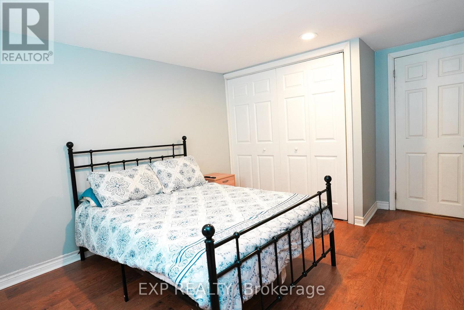 1266 Lakeview Drive, Oakville, Ontario  L6H 2M8 - Photo 37 - W13048806