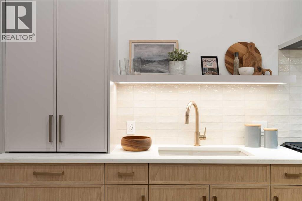 2, 8916 33 Avenue, Calgary, Alberta  T3B 1M6 - Photo 8 - A2300396