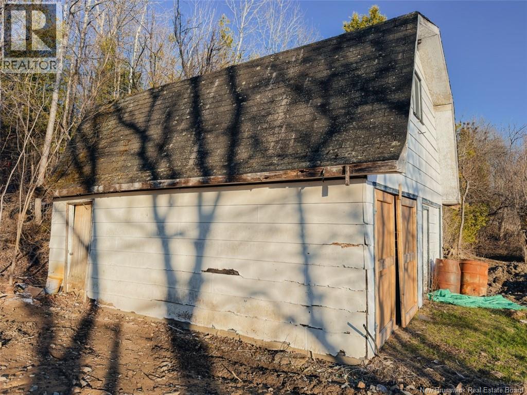 8216 & 8218 Route 105, Riverbank, New Brunswick  E7L 3Z7 - Photo 3 - NB132523