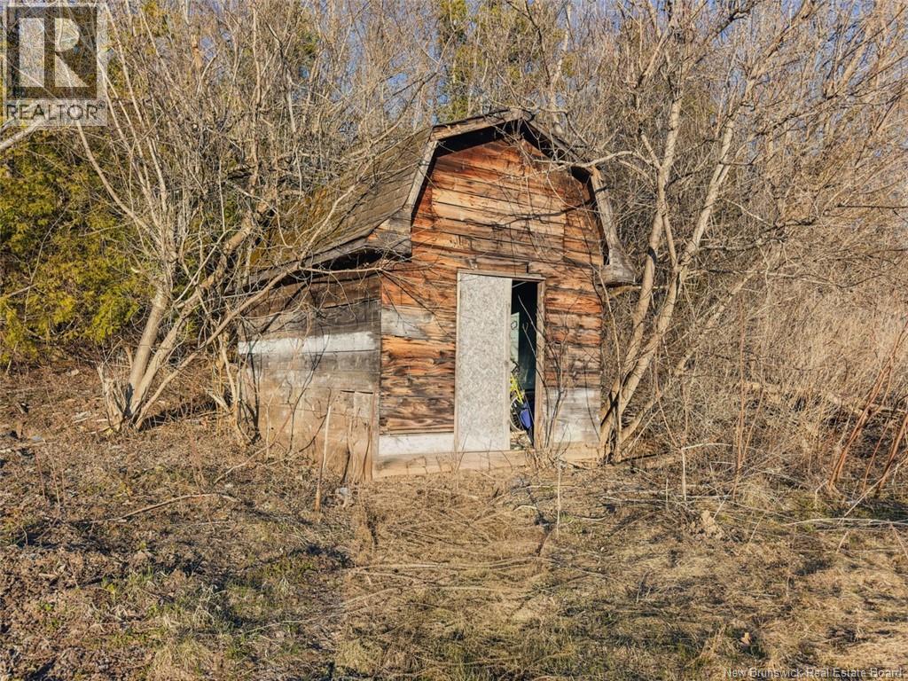 8216 & 8218 Route 105, Riverbank, New Brunswick  E7L 3Z7 - Photo 5 - NB132523