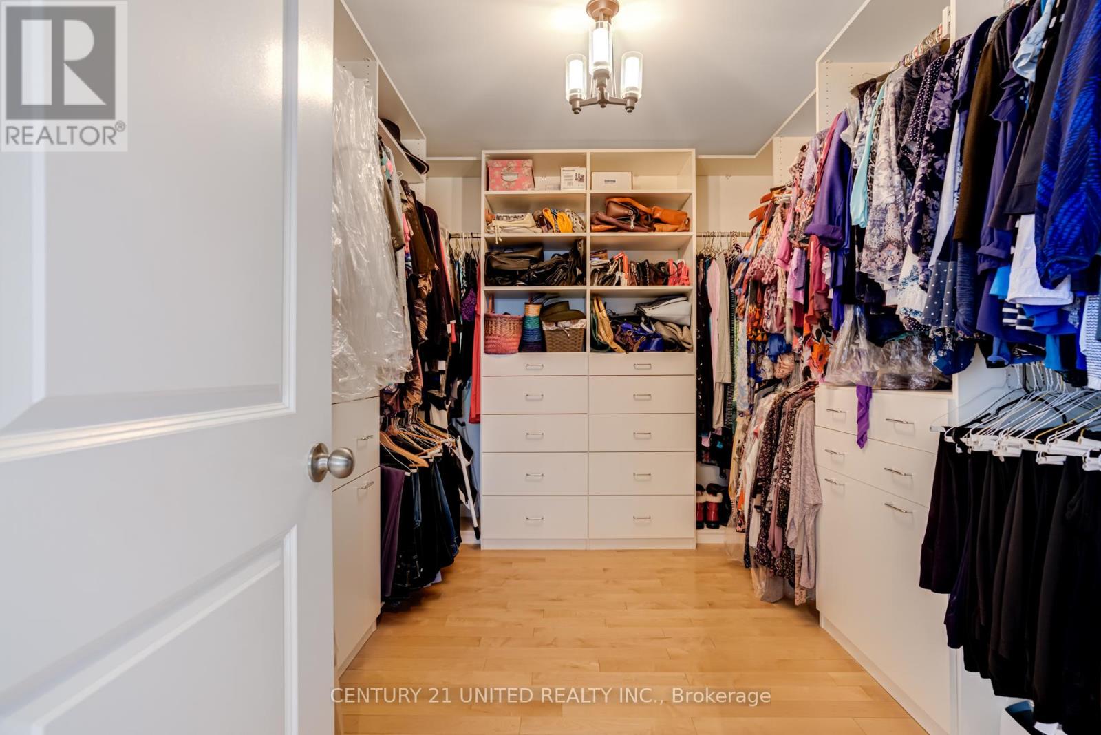 36 Auburn Court, Barrie (Ardagh), Ontario  L4N 6G9 - Photo 20 - S13049608