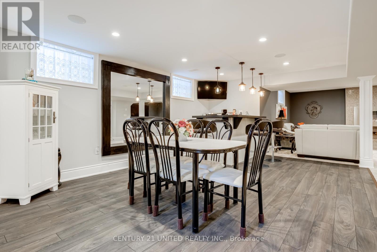 36 Auburn Court, Barrie (Ardagh), Ontario  L4N 6G9 - Photo 31 - S13049608