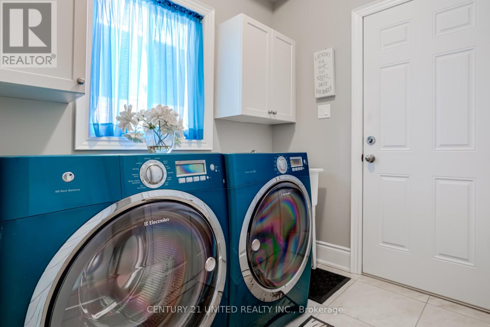 36 Auburn Court, Barrie (Ardagh), Ontario  L4N 6G9 - Photo 43 - S13049608