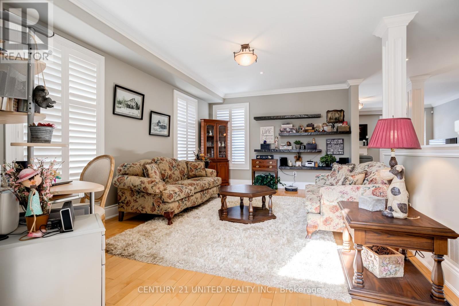 36 Auburn Court, Barrie (Ardagh), Ontario  L4N 6G9 - Photo 7 - S13049608