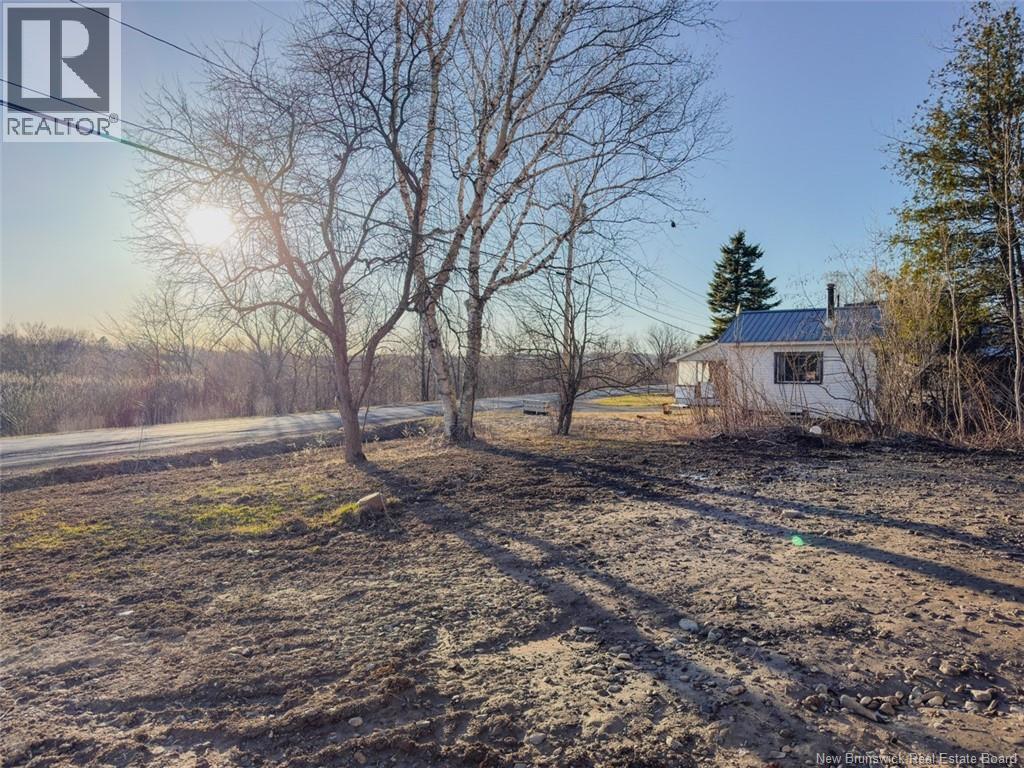 8216 & 8218 Route 105, Riverbank, New Brunswick  E7L 3Z7 - Photo 9 - NB132523