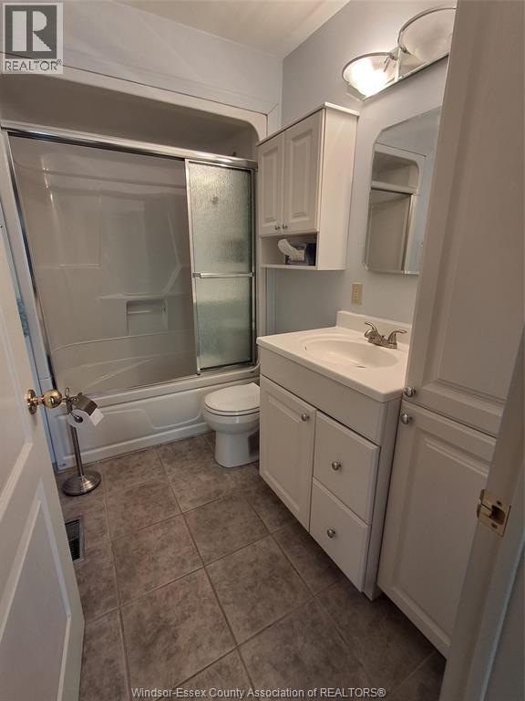 2352 Wellesley, Windsor, Ontario  N8W 2G2 - Photo 7 - 26009328