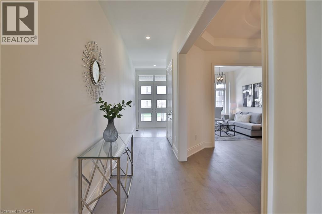 37 North Park Boulevard, Oakville, Ontario  L6M 0W8 - Photo 11 - 40824036