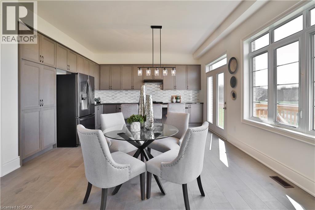 37 North Park Boulevard, Oakville, Ontario  L6M 0W8 - Photo 14 - 40824036