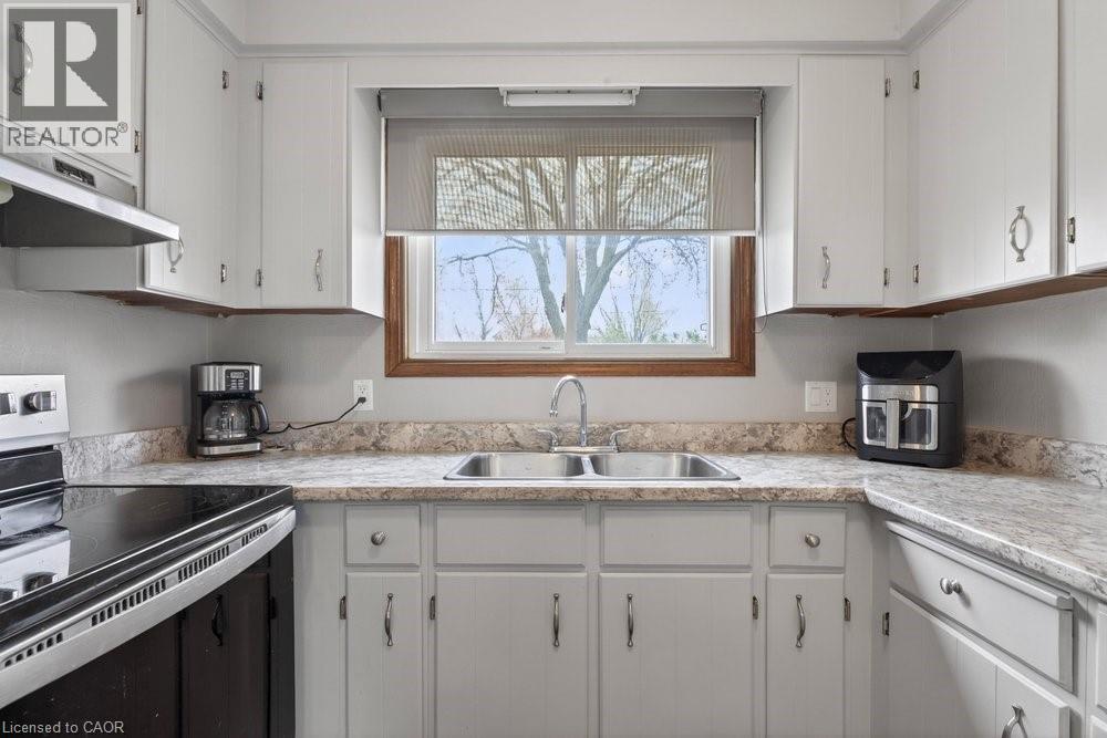 39 Cedardale Avenue, St. Catharines, Ontario  L2P 1B4 - Photo 11 - 40824547