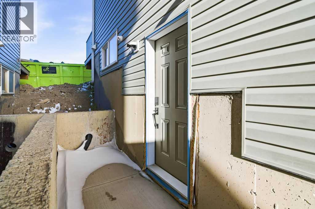 105 Heritage Boulevard, Cochrane, Alberta  T4C 3G8 - Photo 28 - A2299106