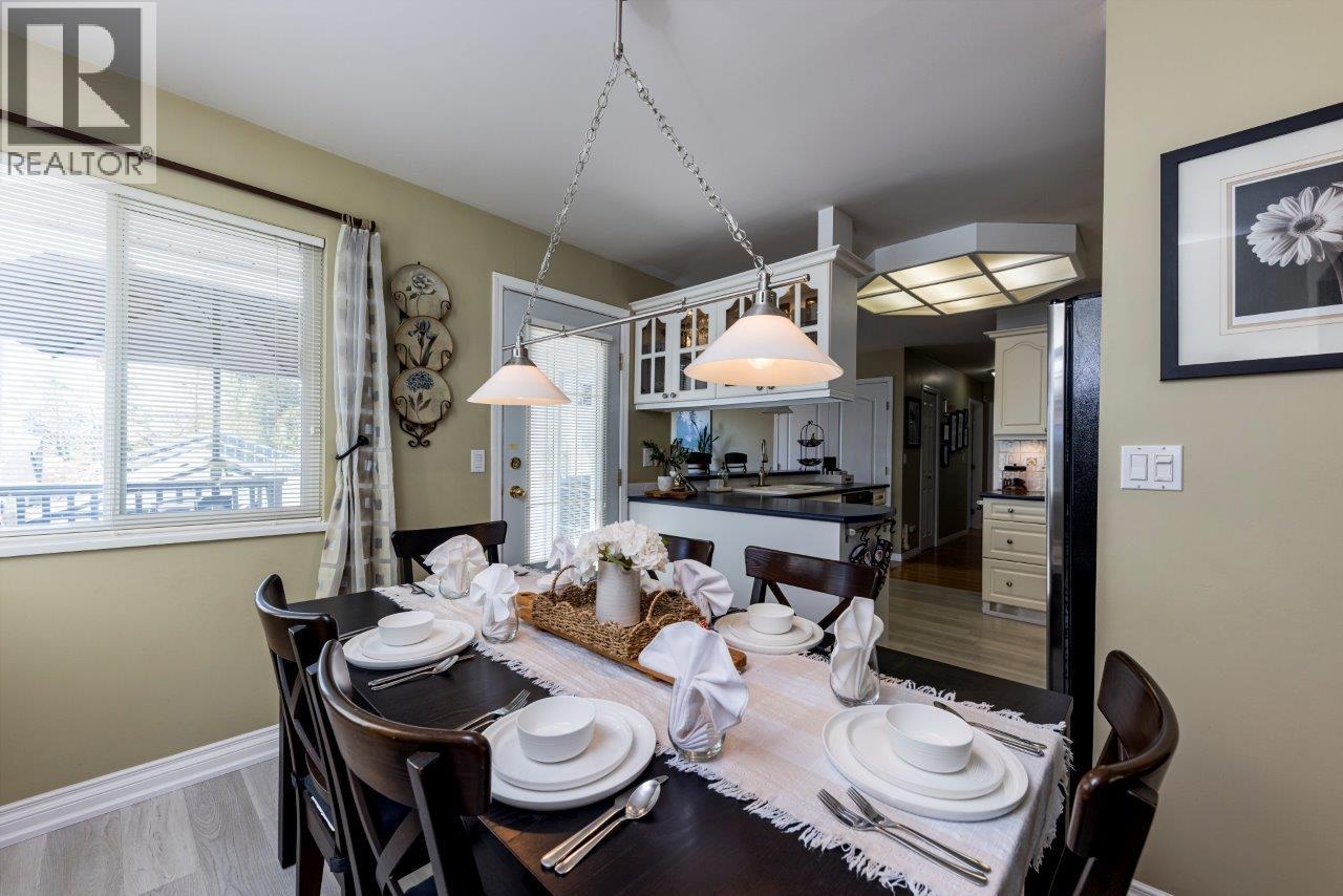 895 E 12th Street, North Vancouver, British Columbia  V7L 2L2 - Photo 6 - R3116069