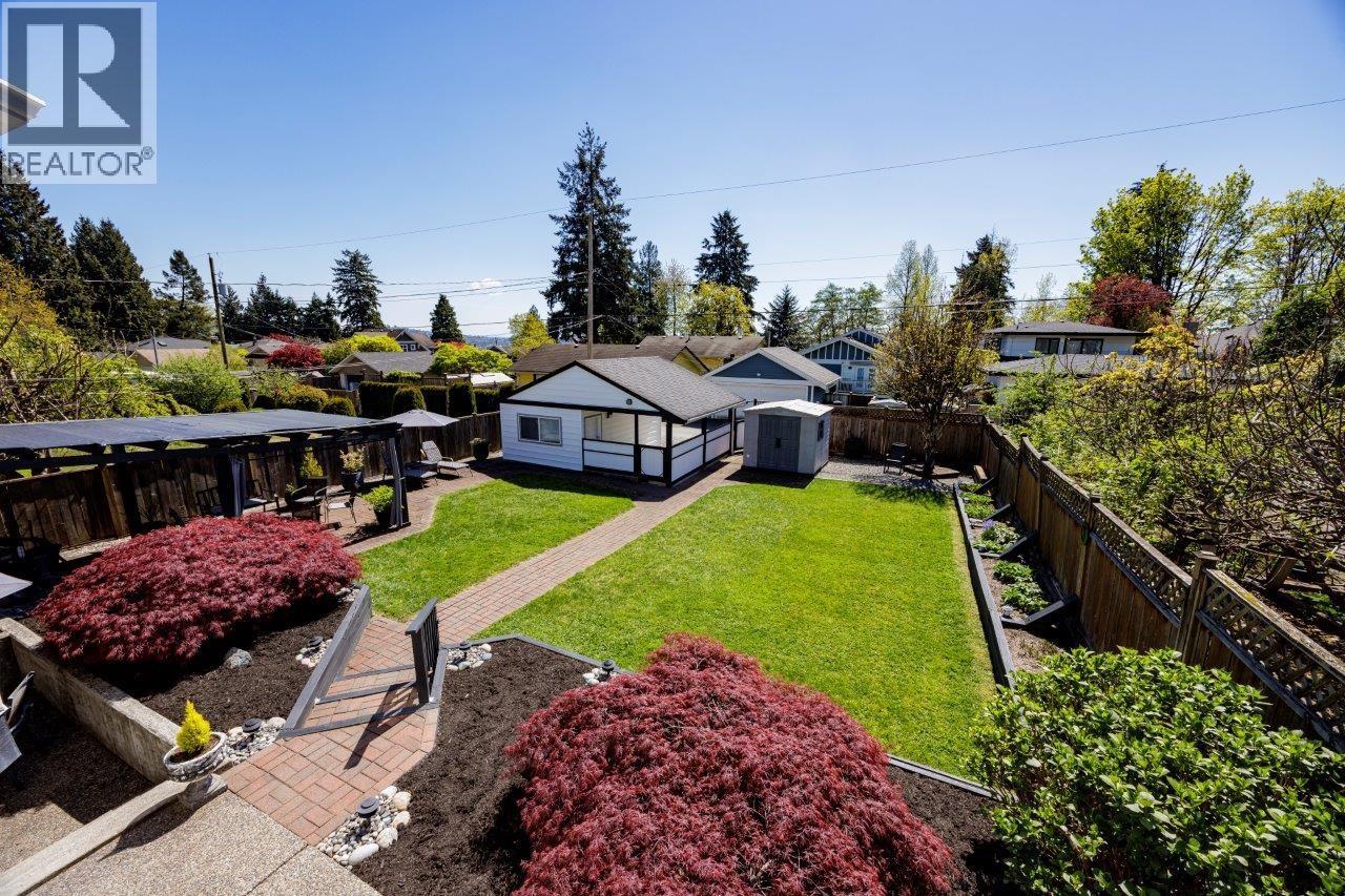 895 E 12th Street, North Vancouver, British Columbia  V7L 2L2 - Photo 37 - R3116069